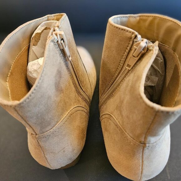 ANA suede booties with 2 inch heels. Size=8M. Color: clay/sand. - Picture 5 of 7